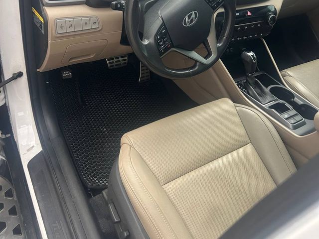 Hyundai Tucson - фото 4