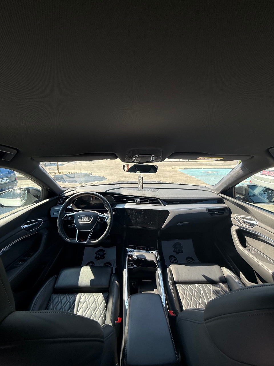 Audi e-tron Sportback - фото 32