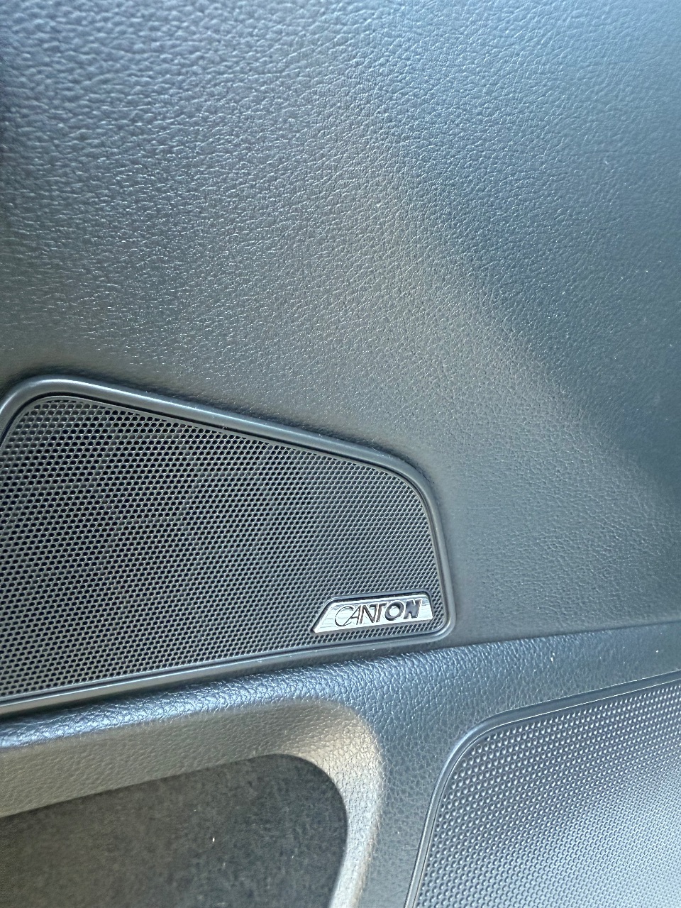 Skoda Superb - фото 10