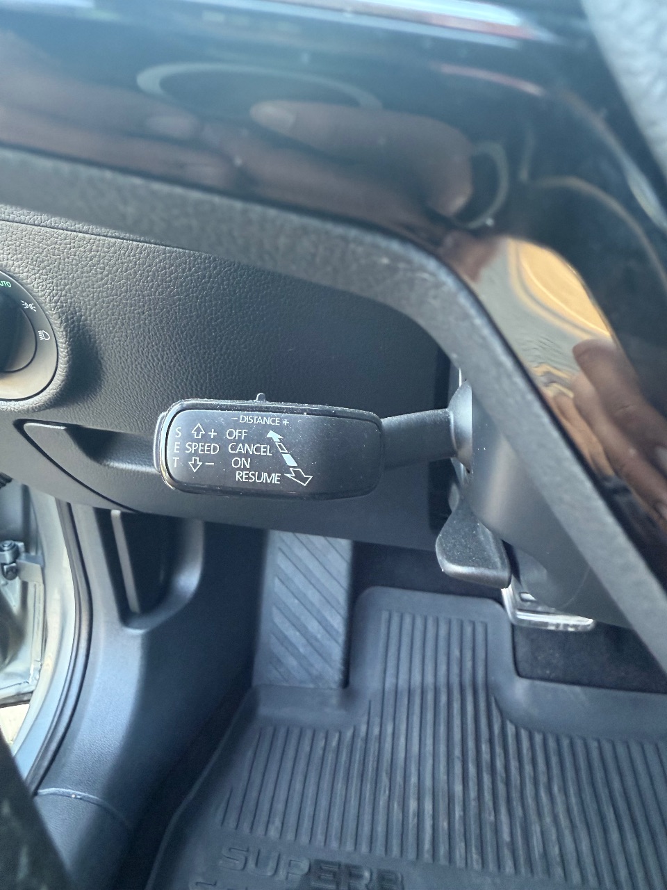 Skoda Superb - фото 14