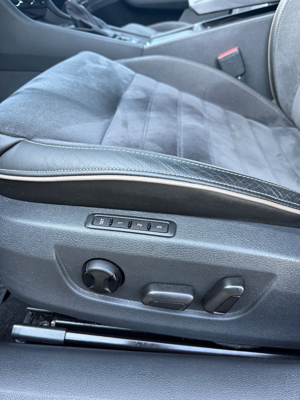 Skoda Superb - фото 13