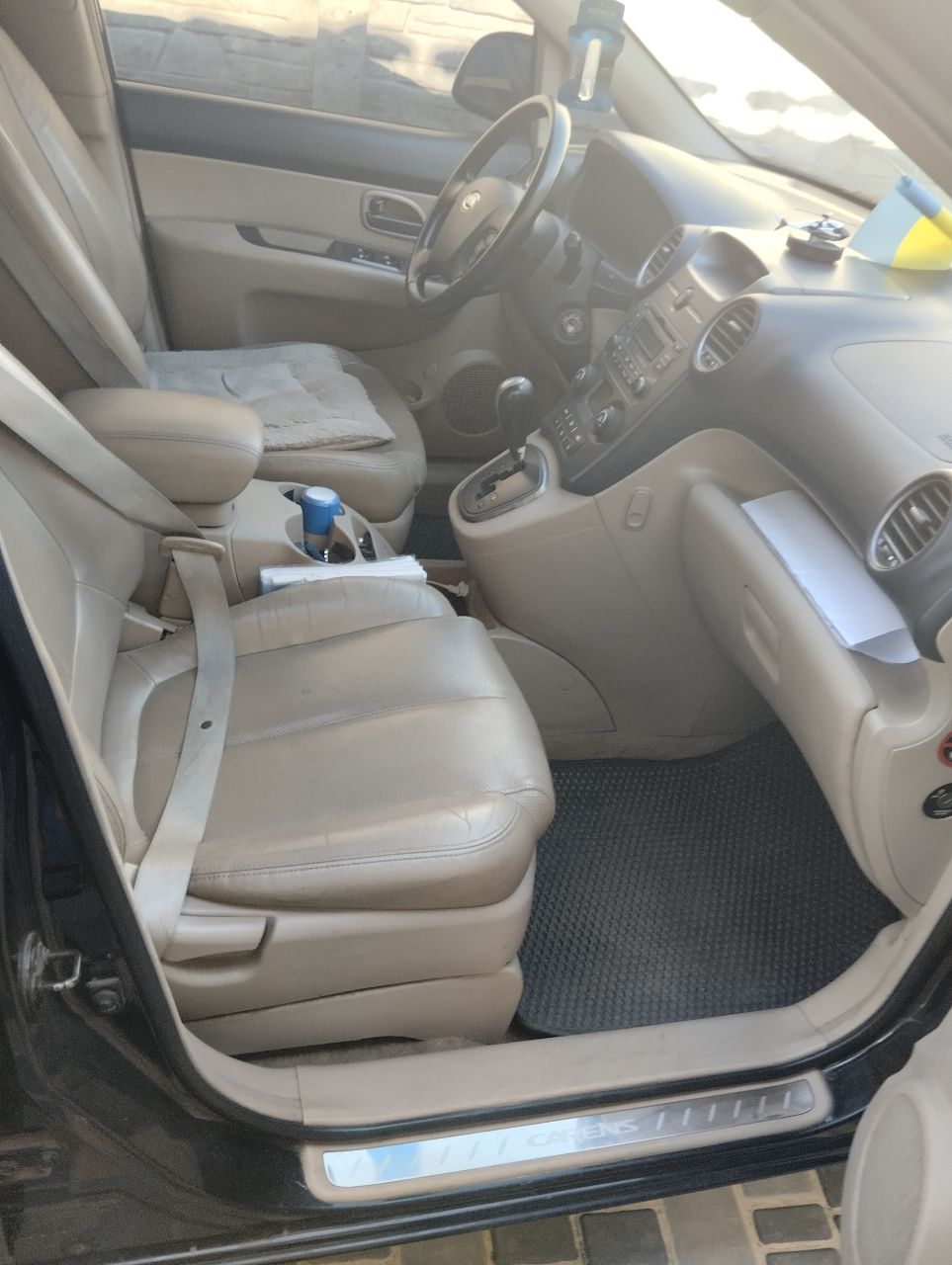 Kia Carens - фото 3