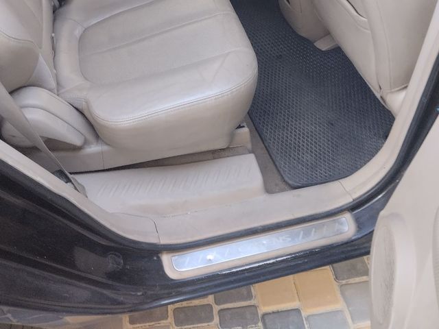 Kia Carens - фото 2