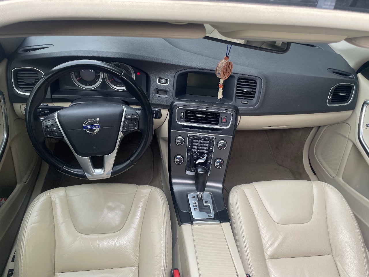 Volvo S60 - фото 10