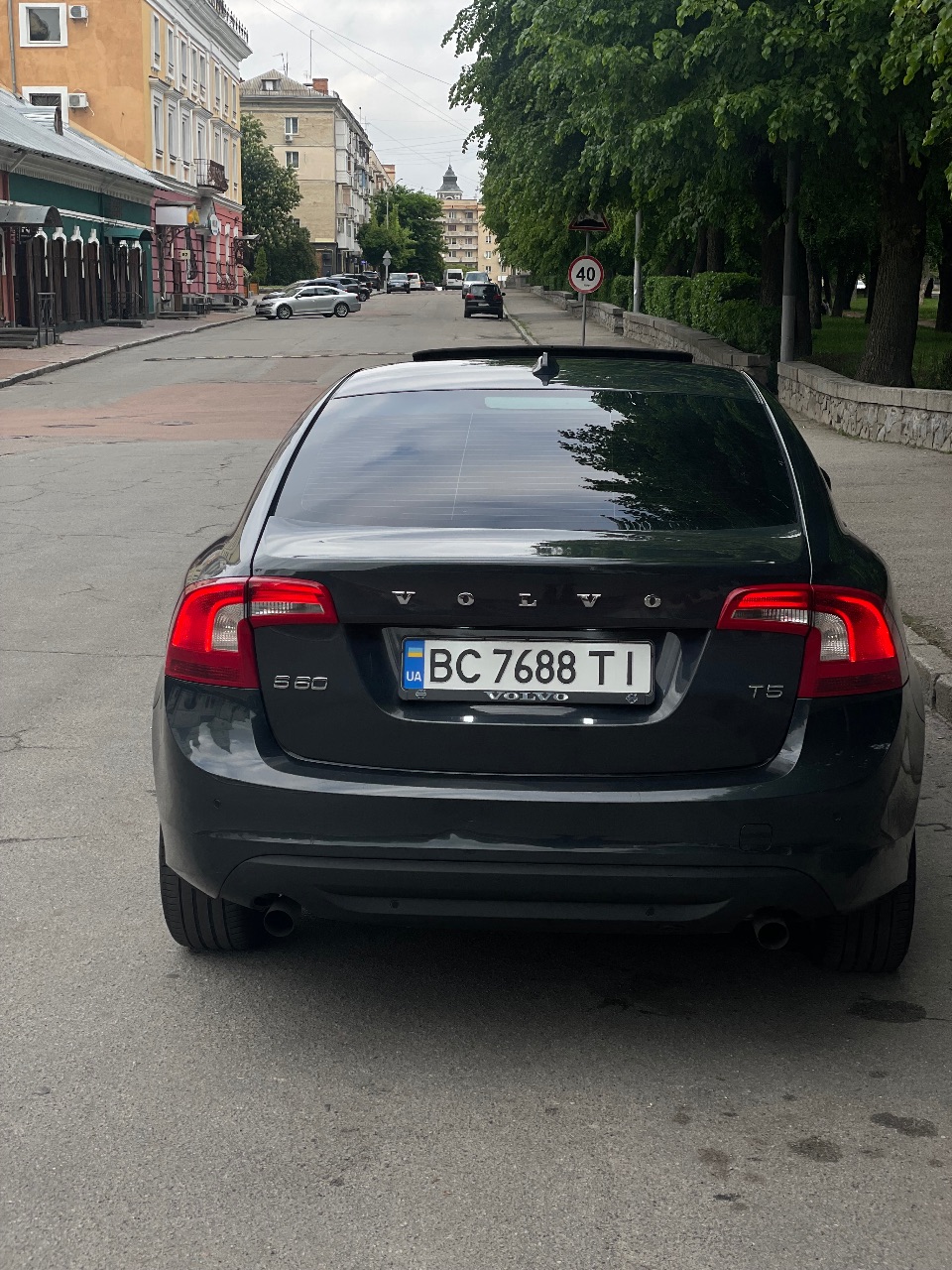 Volvo S60 - фото 20