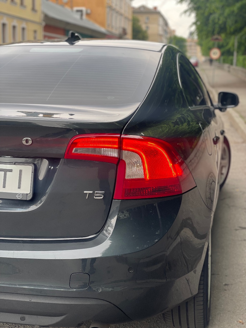 Volvo S60 - фото 6