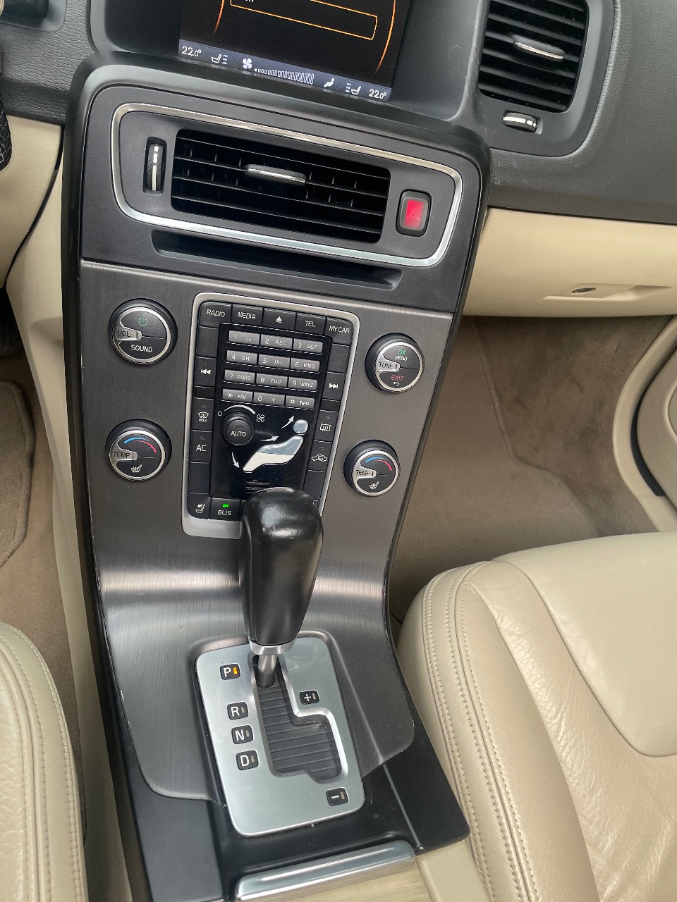 Volvo S60 - фото 19