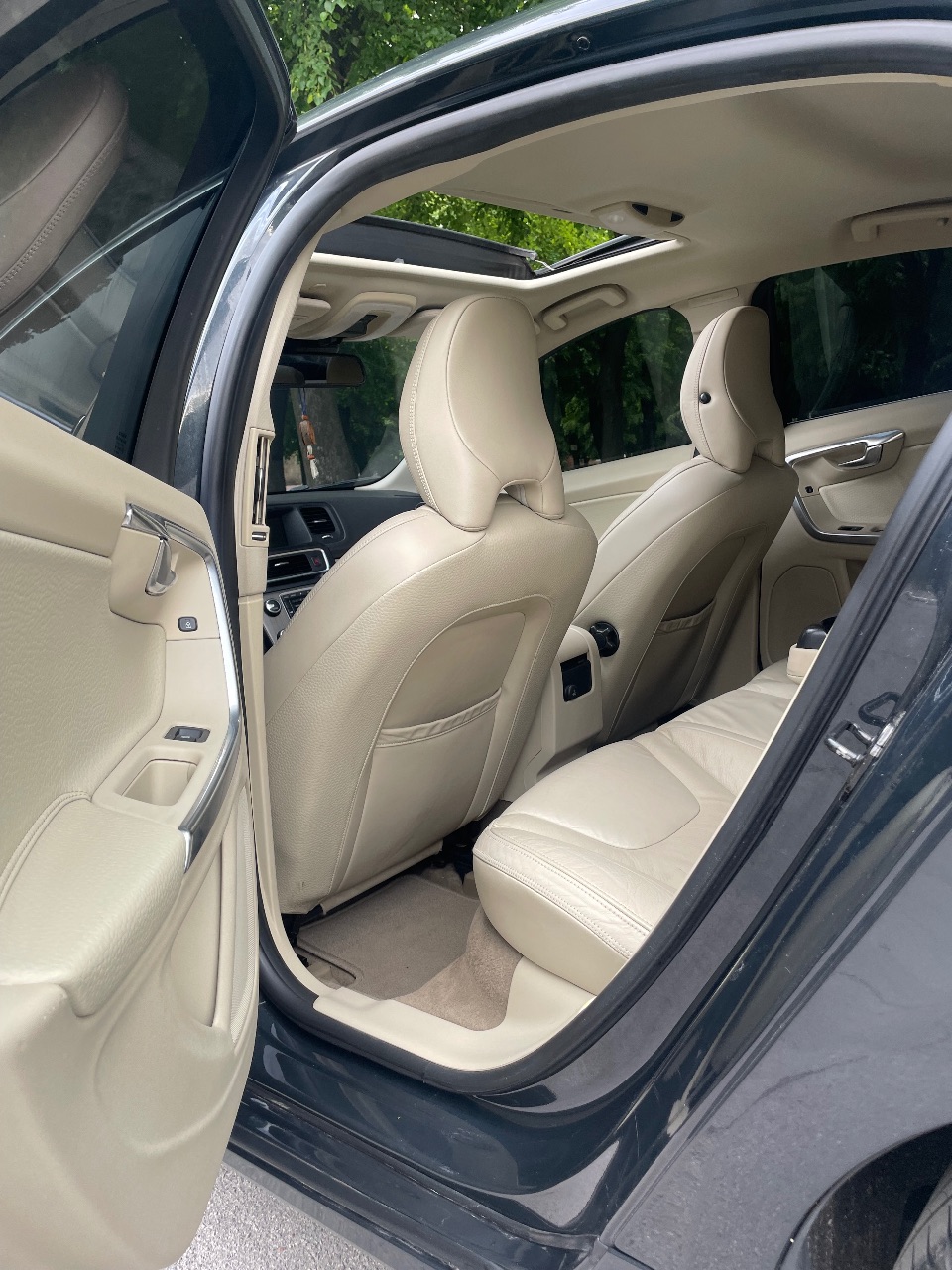 Volvo S60 - фото 17