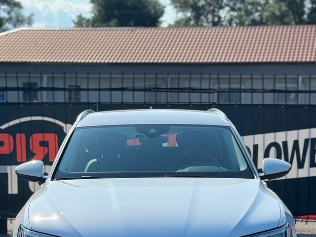 Audi e-tron - фото 4