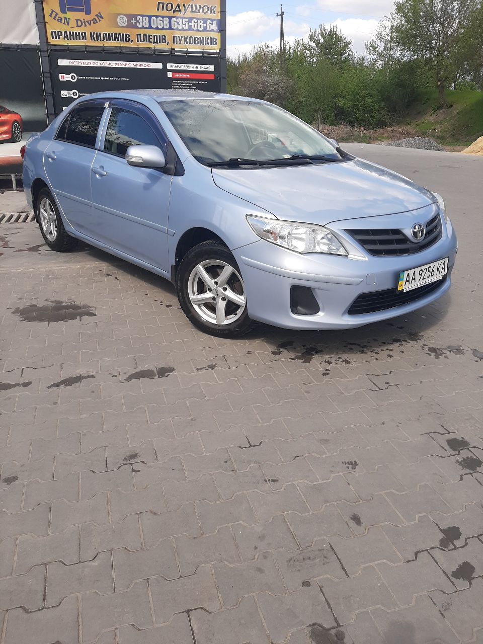 Toyota Corolla - фото 1