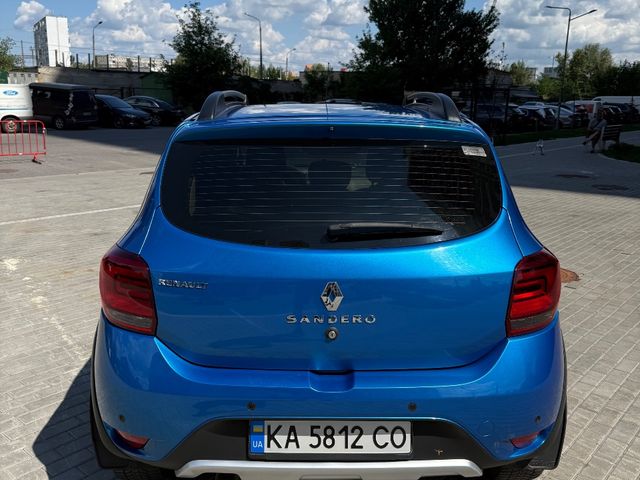 Renault Sandero - фото 3