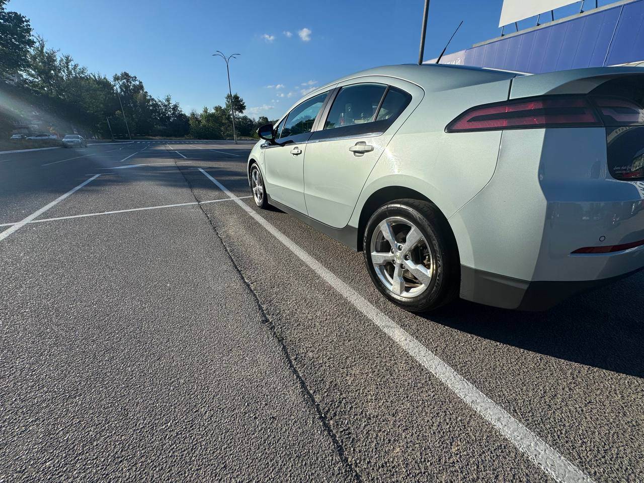 Chevrolet Volt - фото 11
