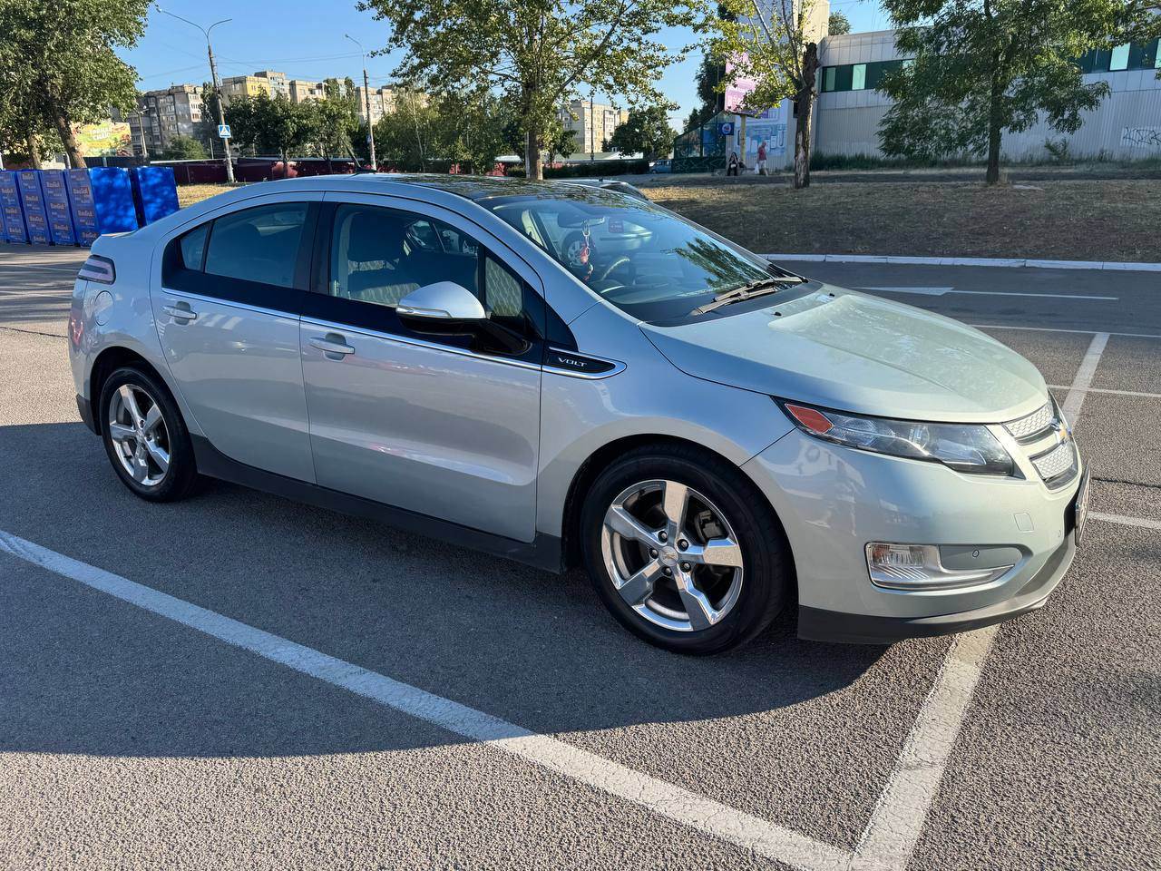 Chevrolet Volt - фото 2
