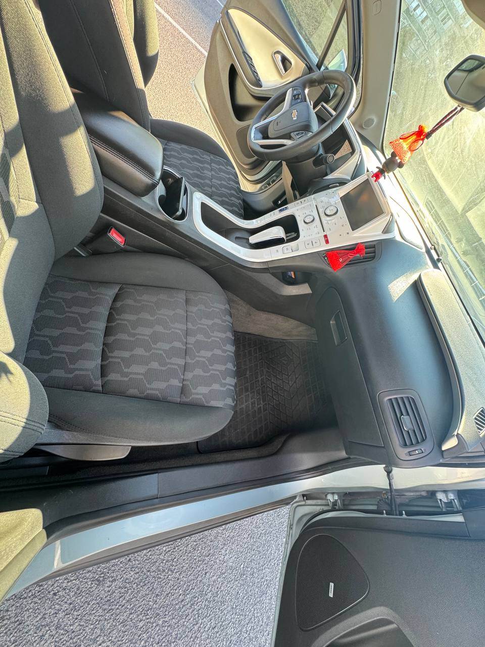 Chevrolet Volt - фото 22