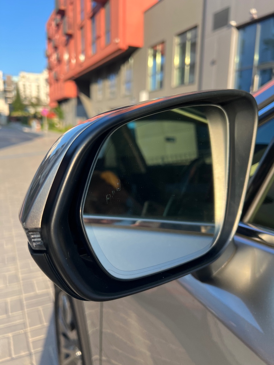 Lexus NX - фото 15