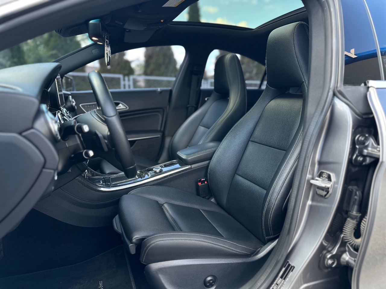 Mercedes-Benz CLA - фото 9