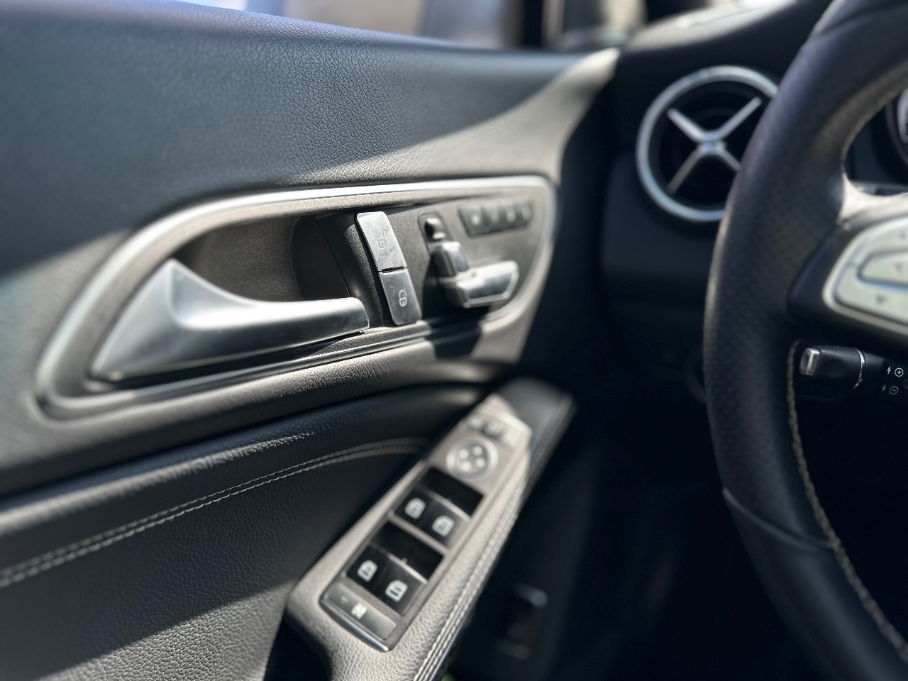 Mercedes-Benz CLA - фото 16