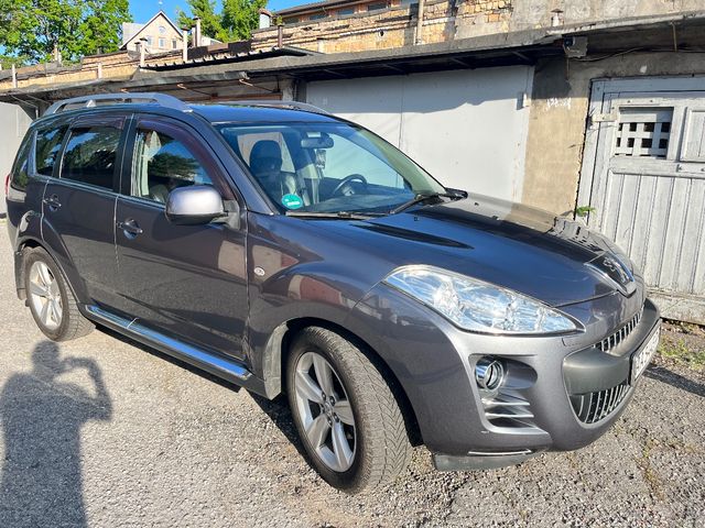 Peugeot 4007 - фото 5