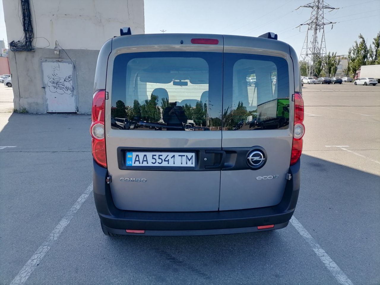 Opel Combo - фото 2