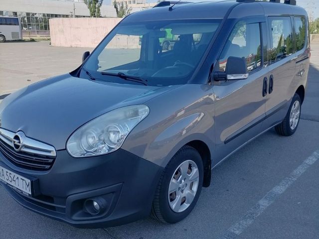Opel Combo - фото 1