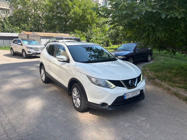 Nissan Qashqai - фото 1