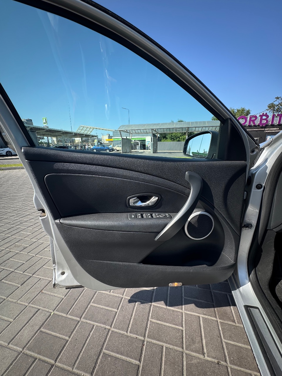 Renault Megane - фото 14