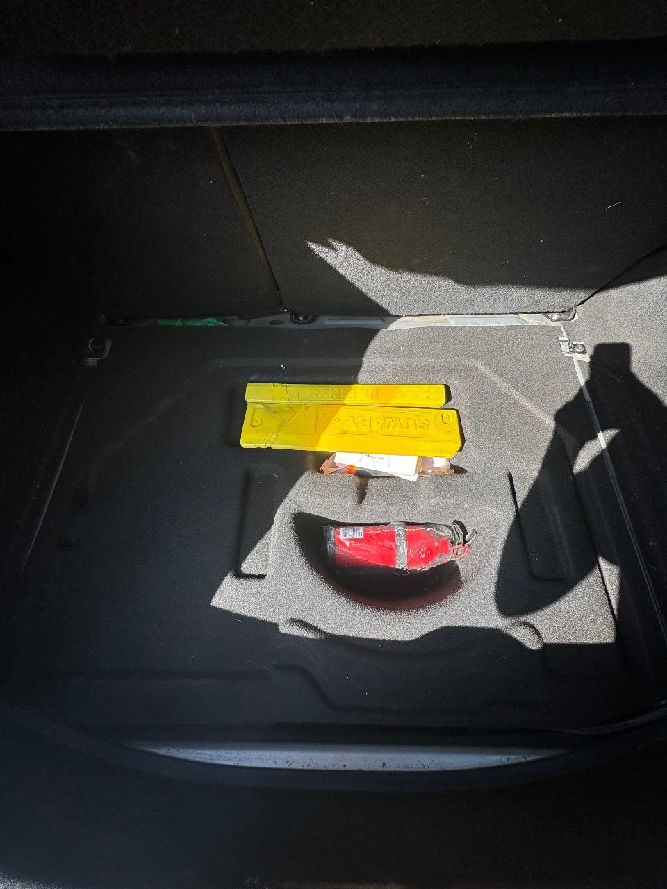 Renault Megane - фото 12