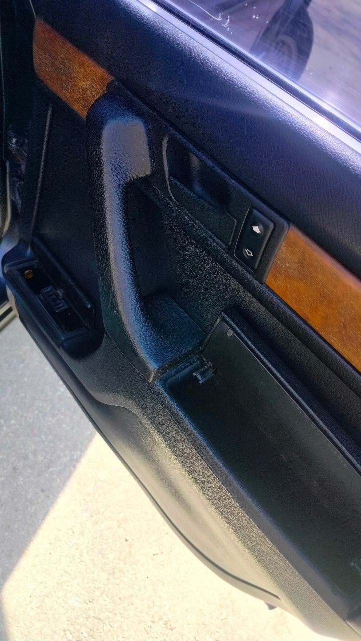 BMW 7 серії - фото 25