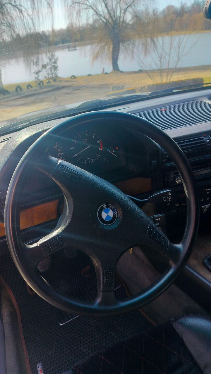 BMW 7 серії - фото 17