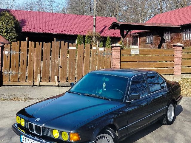 BMW 7 серії - фото 2