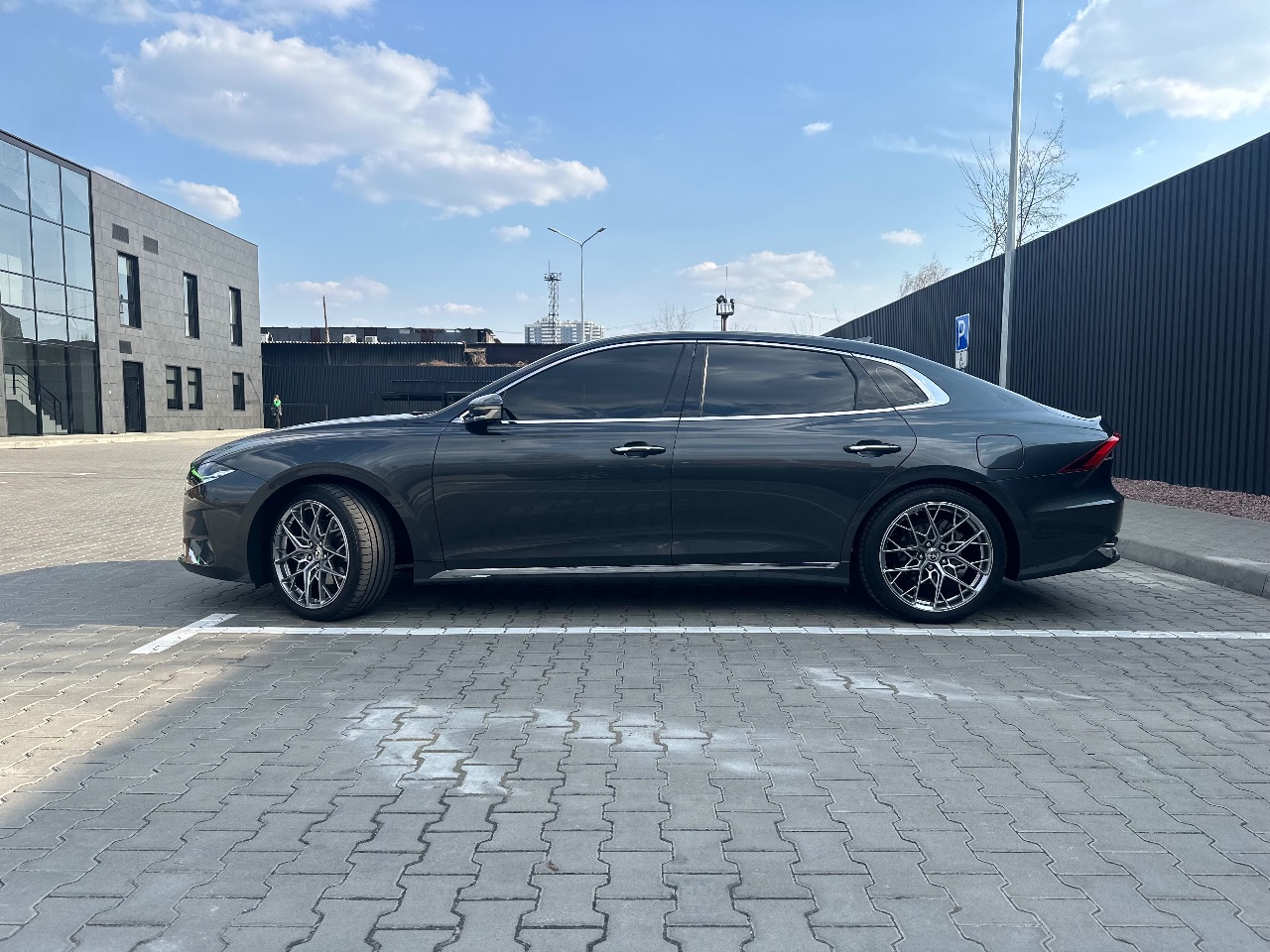 Hyundai Grandeur - фото 2