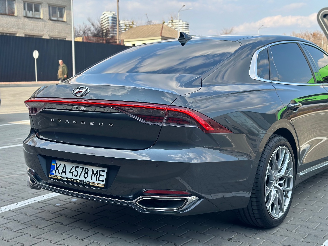 Hyundai Grandeur - фото 5