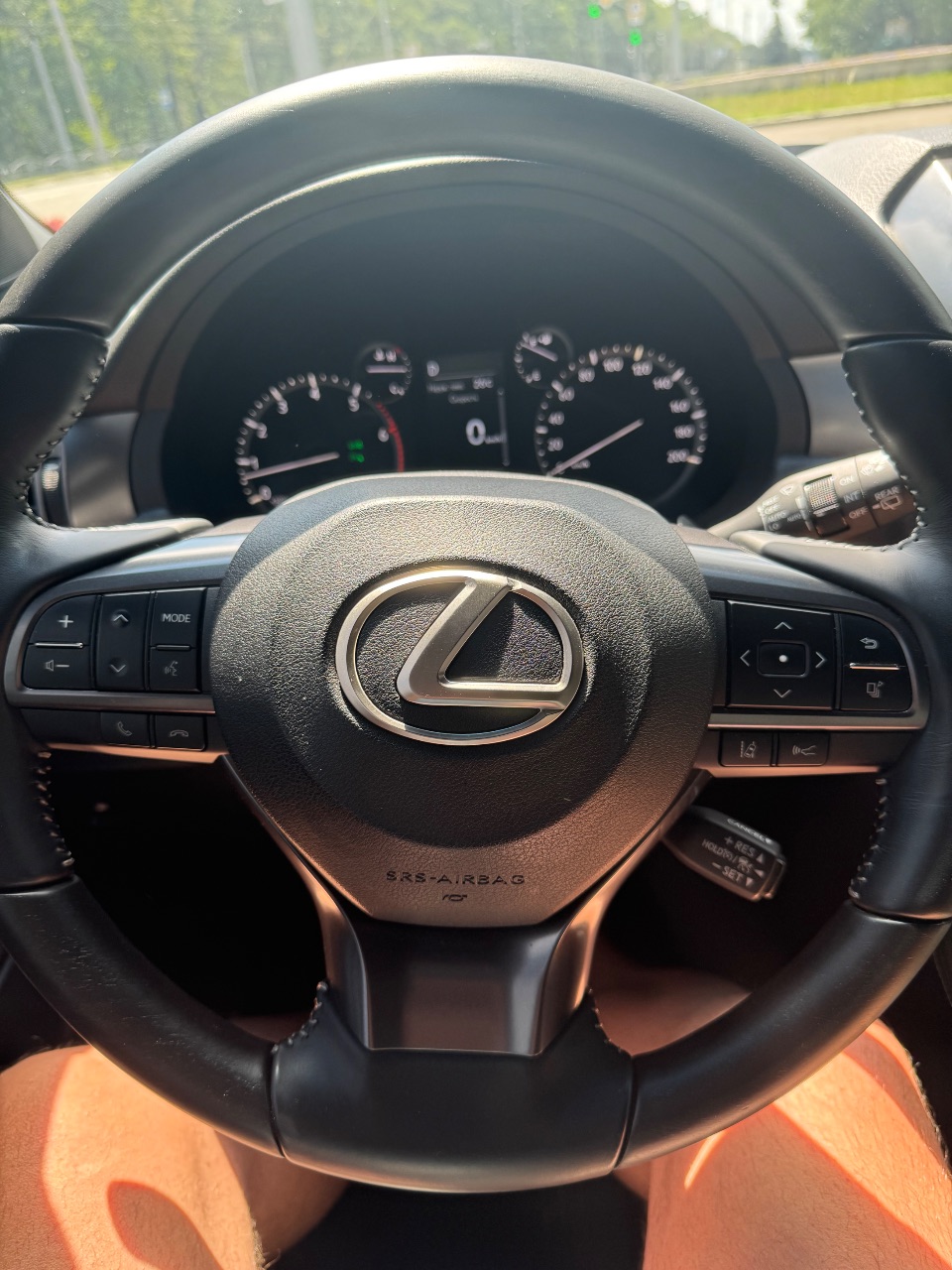 Lexus GX - фото 24