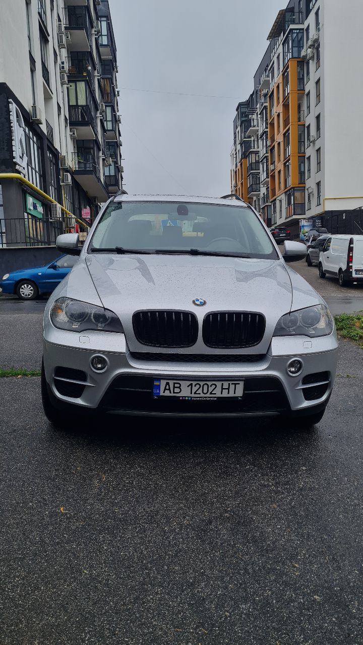 BMW X5 - фото 5