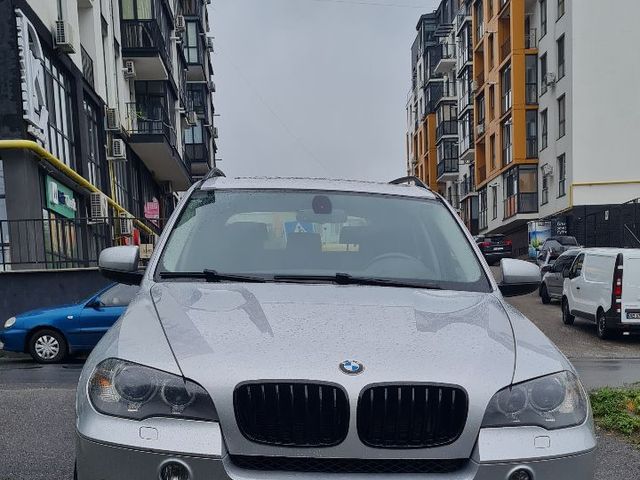 BMW X5 - фото 5