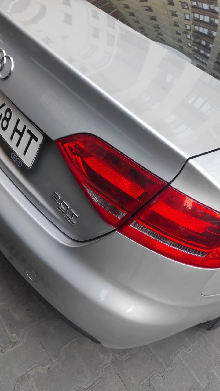 Audi A4 - фото 11