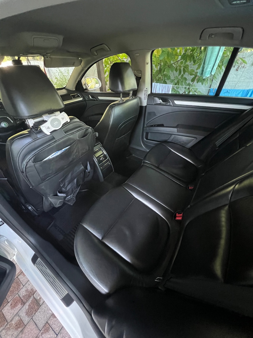 Skoda Superb - фото 12