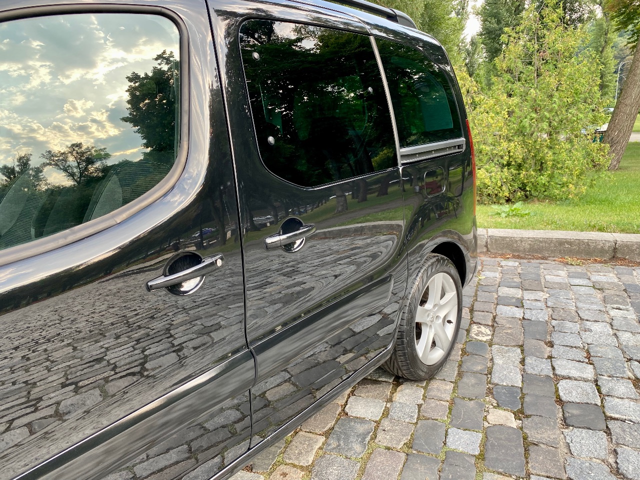 Peugeot Partner - фото 20