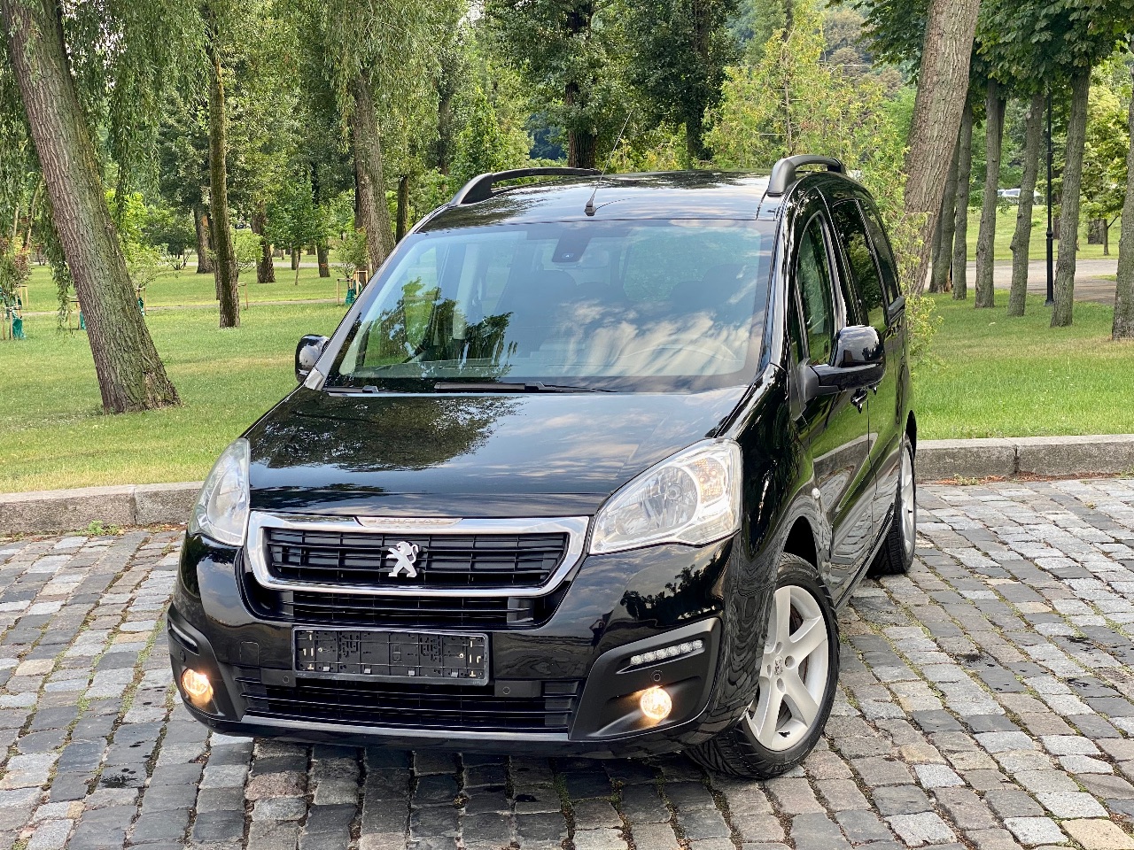 Peugeot Partner - фото 6