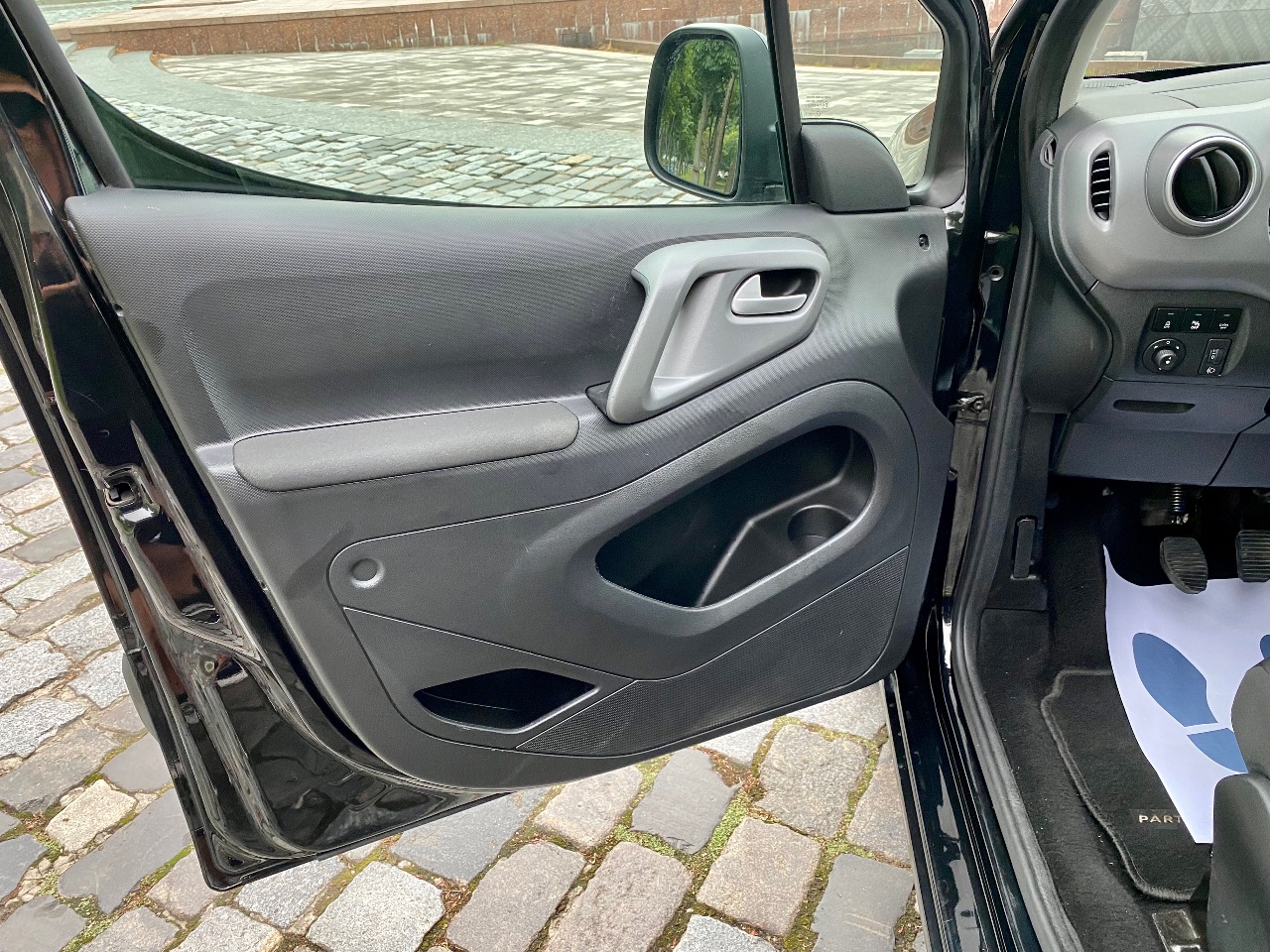 Peugeot Partner - фото 47