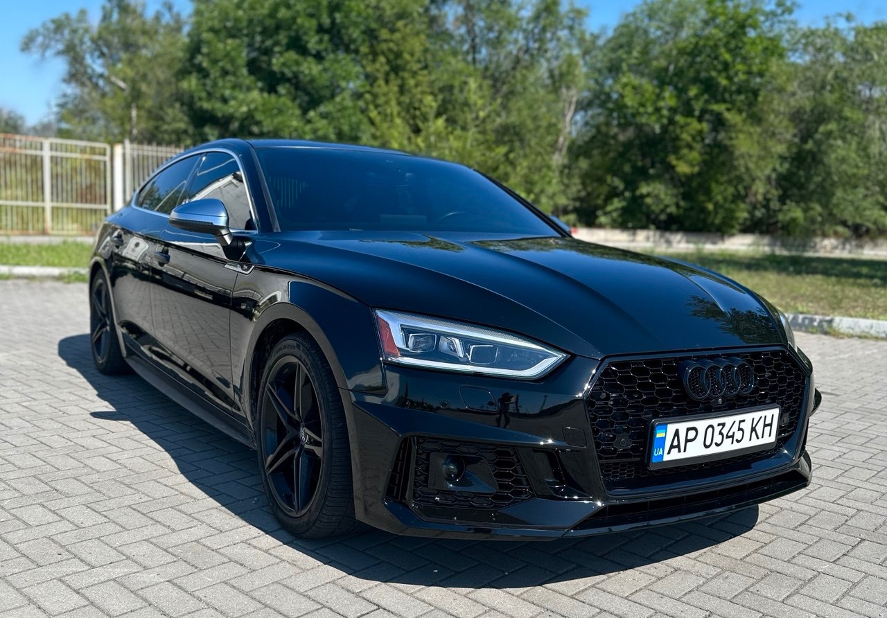 Audi S5 - фото 1
