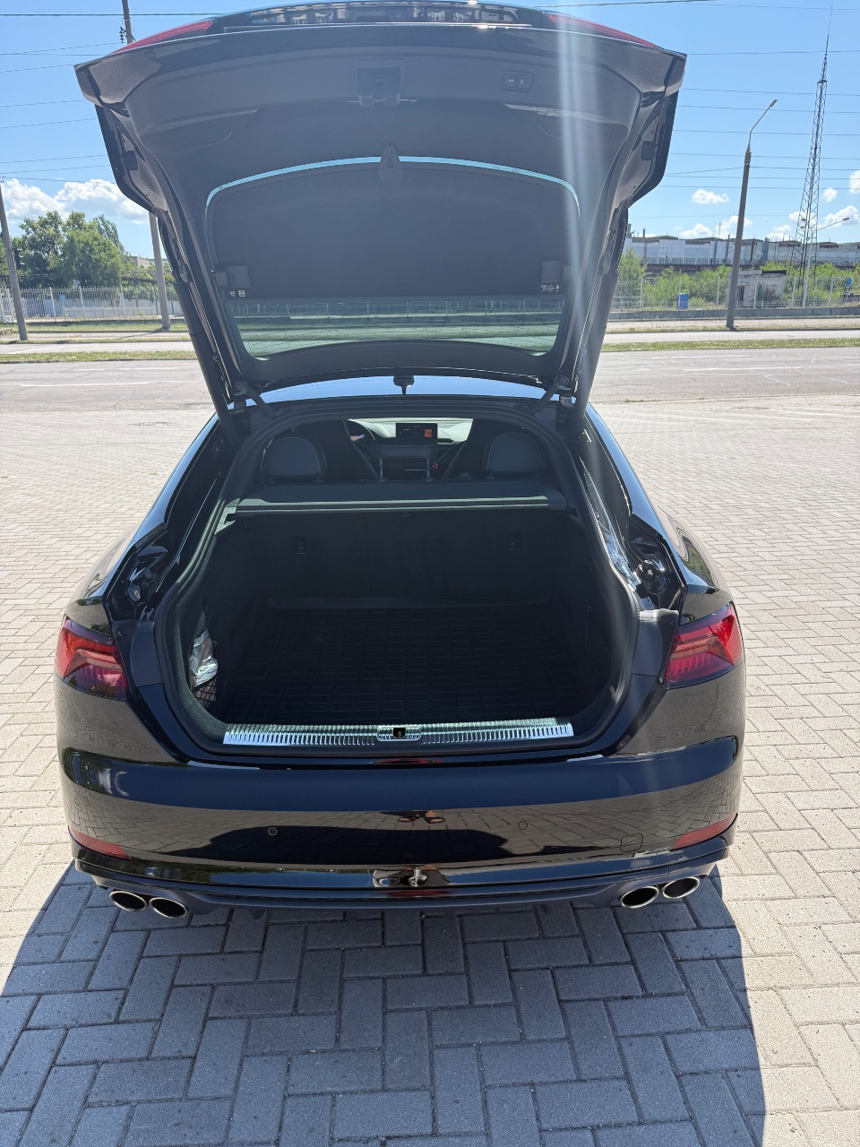 Audi S5 - фото 20