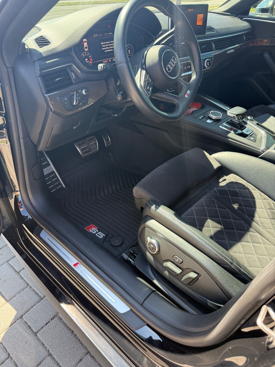 Audi S5 - фото 21