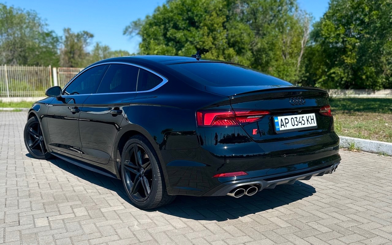 Audi S5 - фото 5