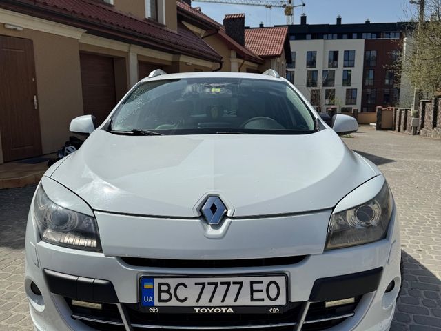 Renault Megane 2010, Львів, $8 000 - зображення 1