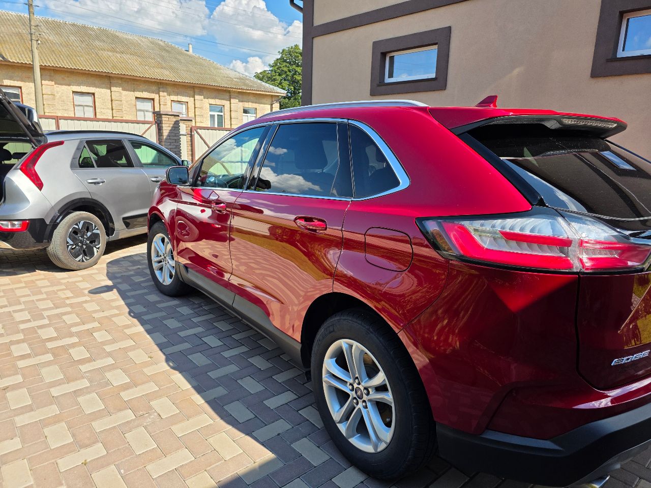 Ford Edge - фото 4