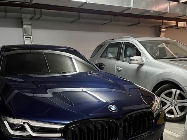 BMW 5 серії - фото 1