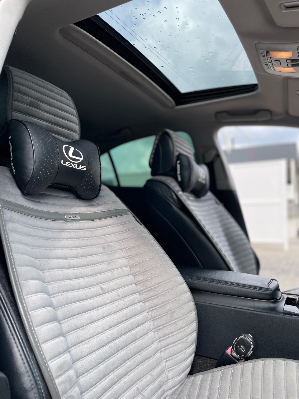 Lexus IS - фото 15