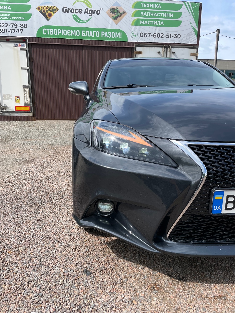 Lexus IS - фото 28