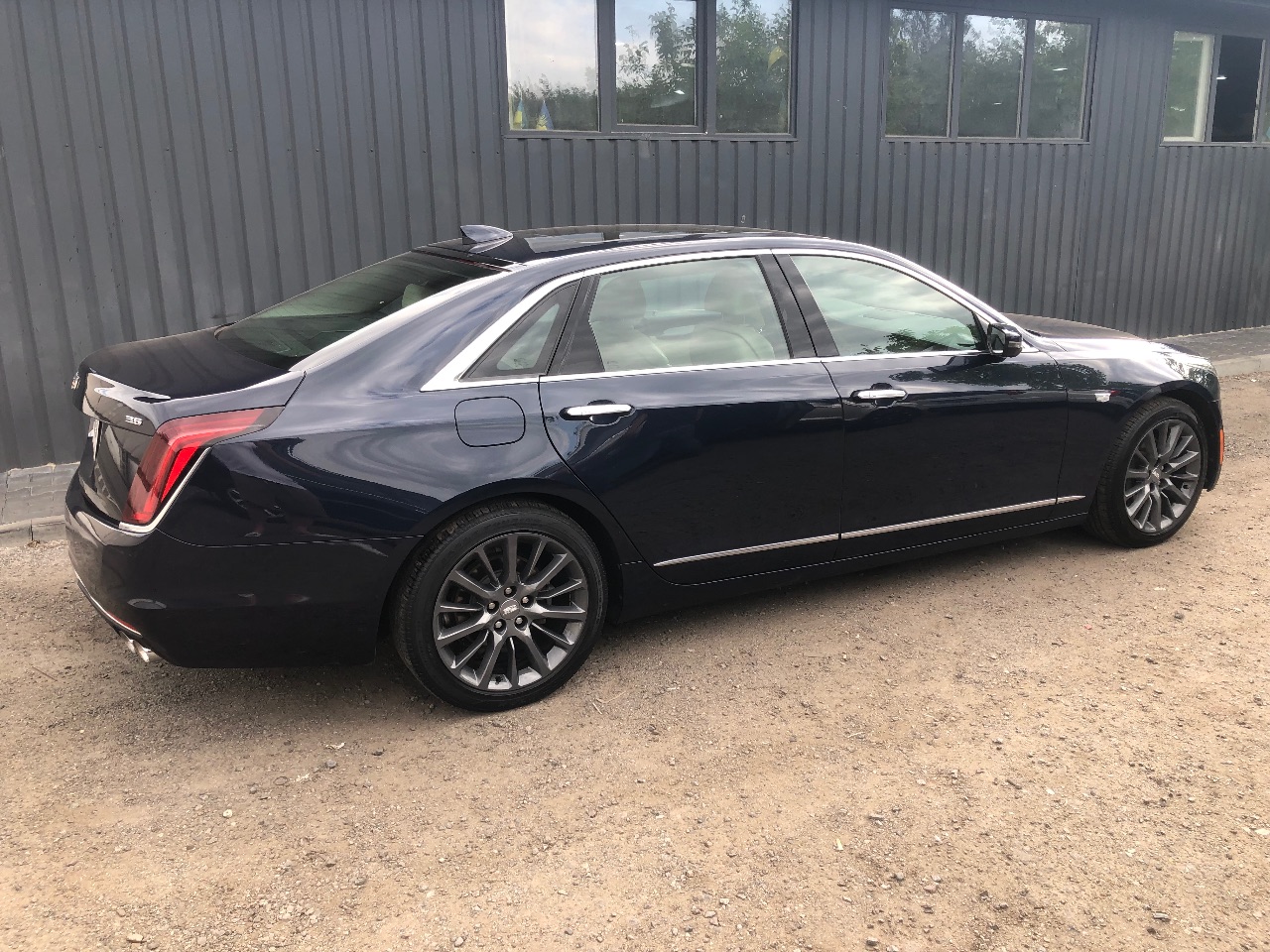 Cadillac CT6 - фото 4